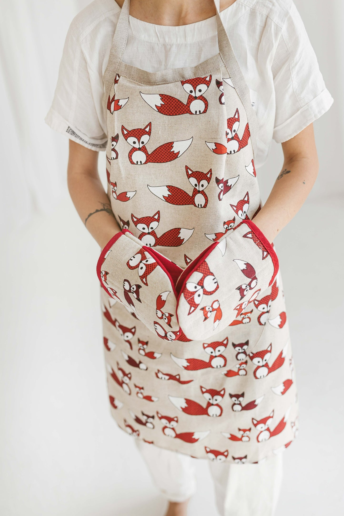 Multipurpose Apron Fox