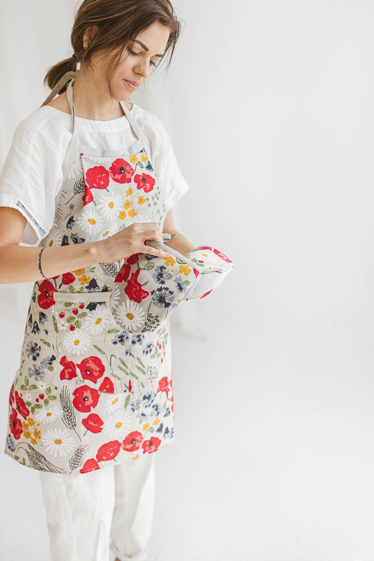 Multipurpose Apron Wildflowers