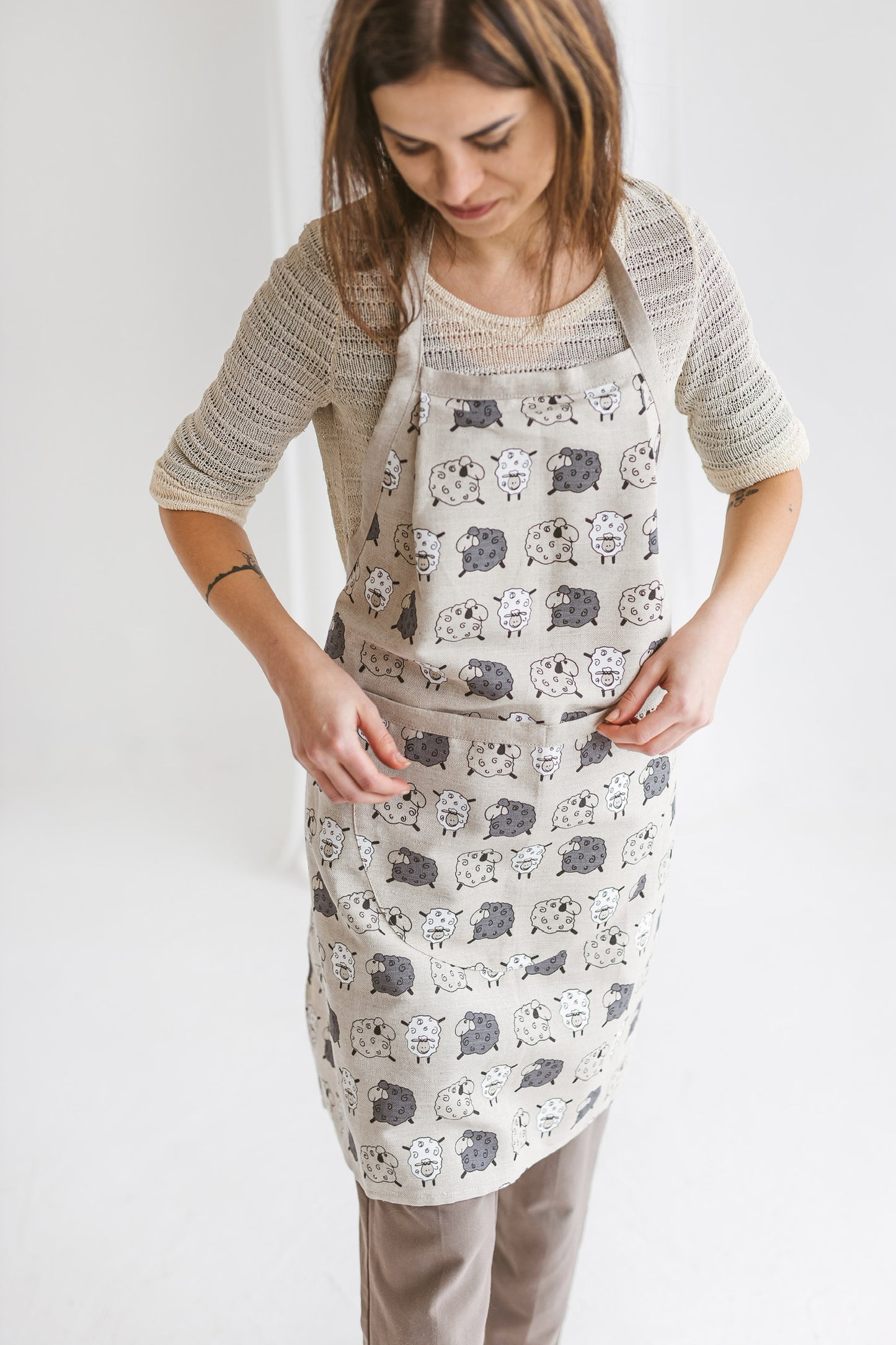 Multipurpose Apron Sheep