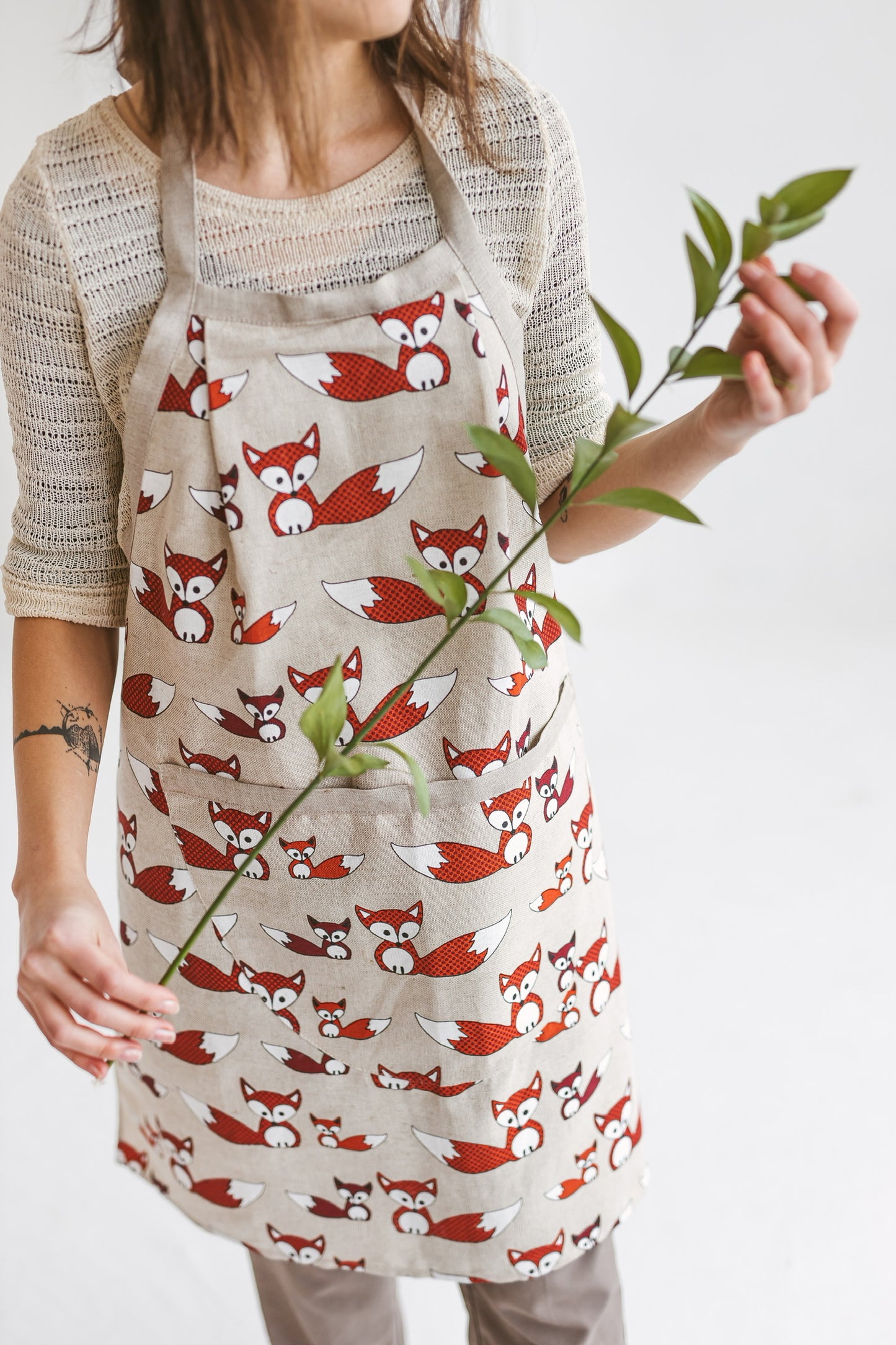 Multipurpose Apron Fox