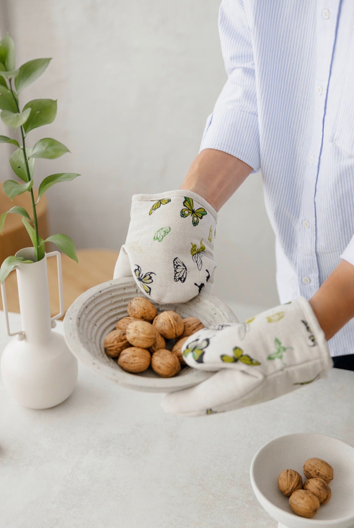 Mini Cooking Gloves Butterflies