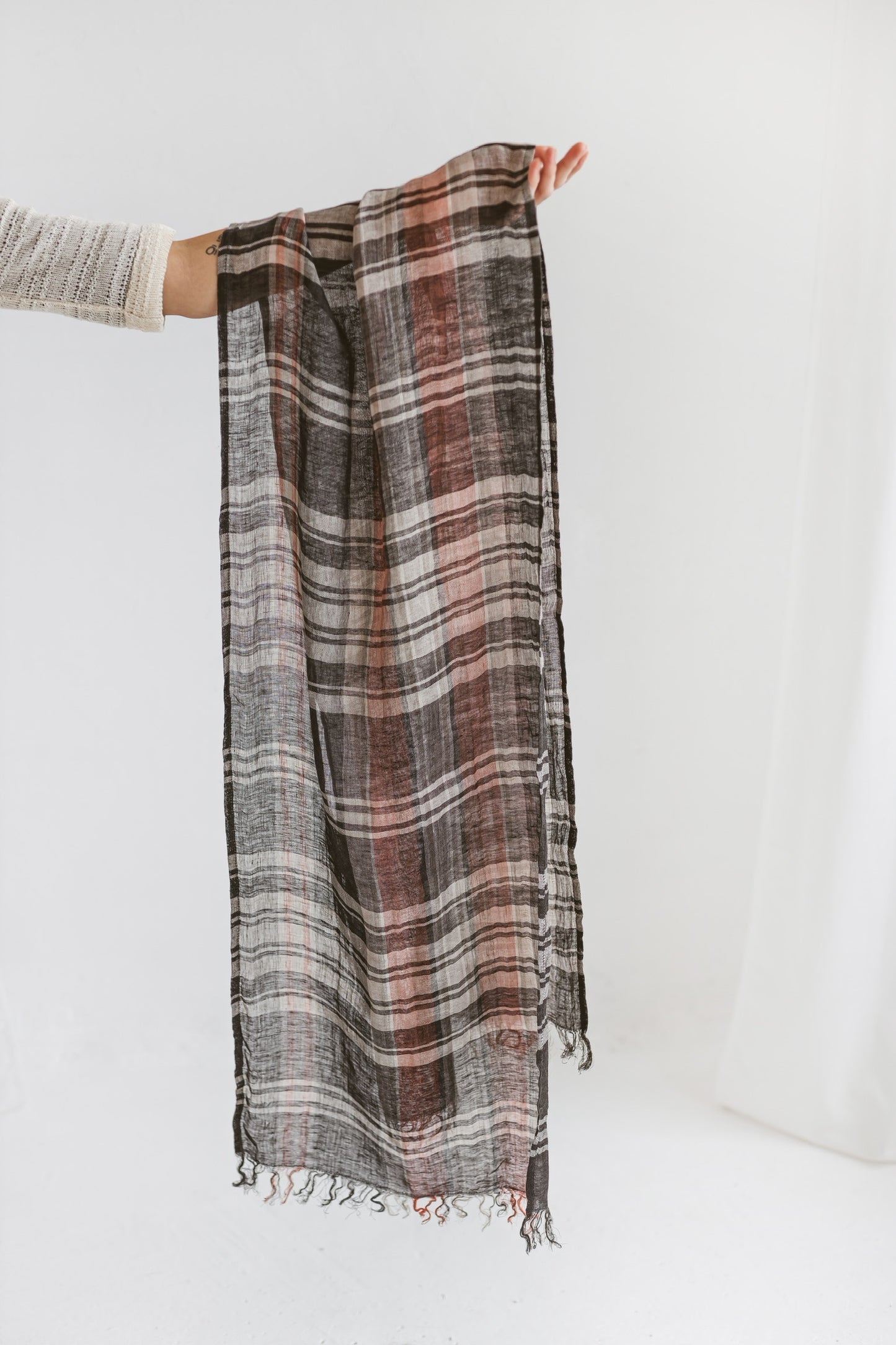 Thin Tartan Linen Scarf with Tassels Unisex